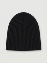 Объемная шапка бини в рубчик