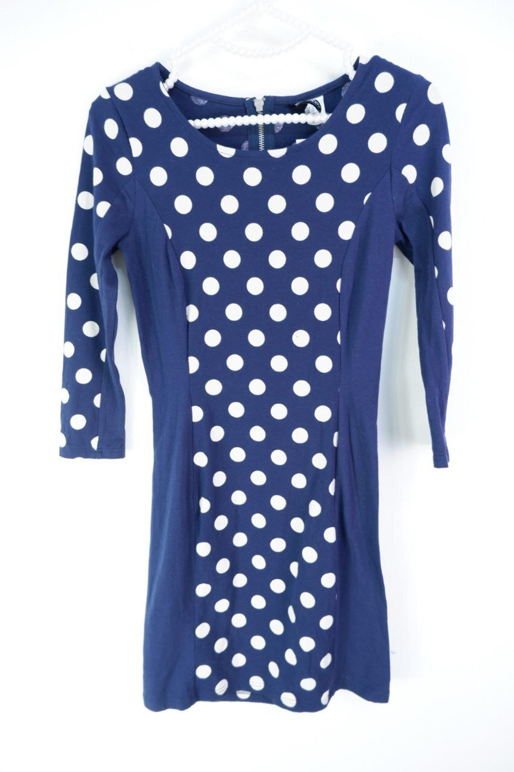 Платье H&M с хлопком лаконичное 42 размер