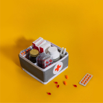 Аптечка домашняя 15х15х8 (серая)