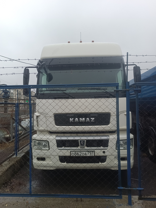 КамАЗ 5490 4x2 Седельный тягач 5490-S5 (Дизельный, 12,0 л, 401 л.с., АТ)