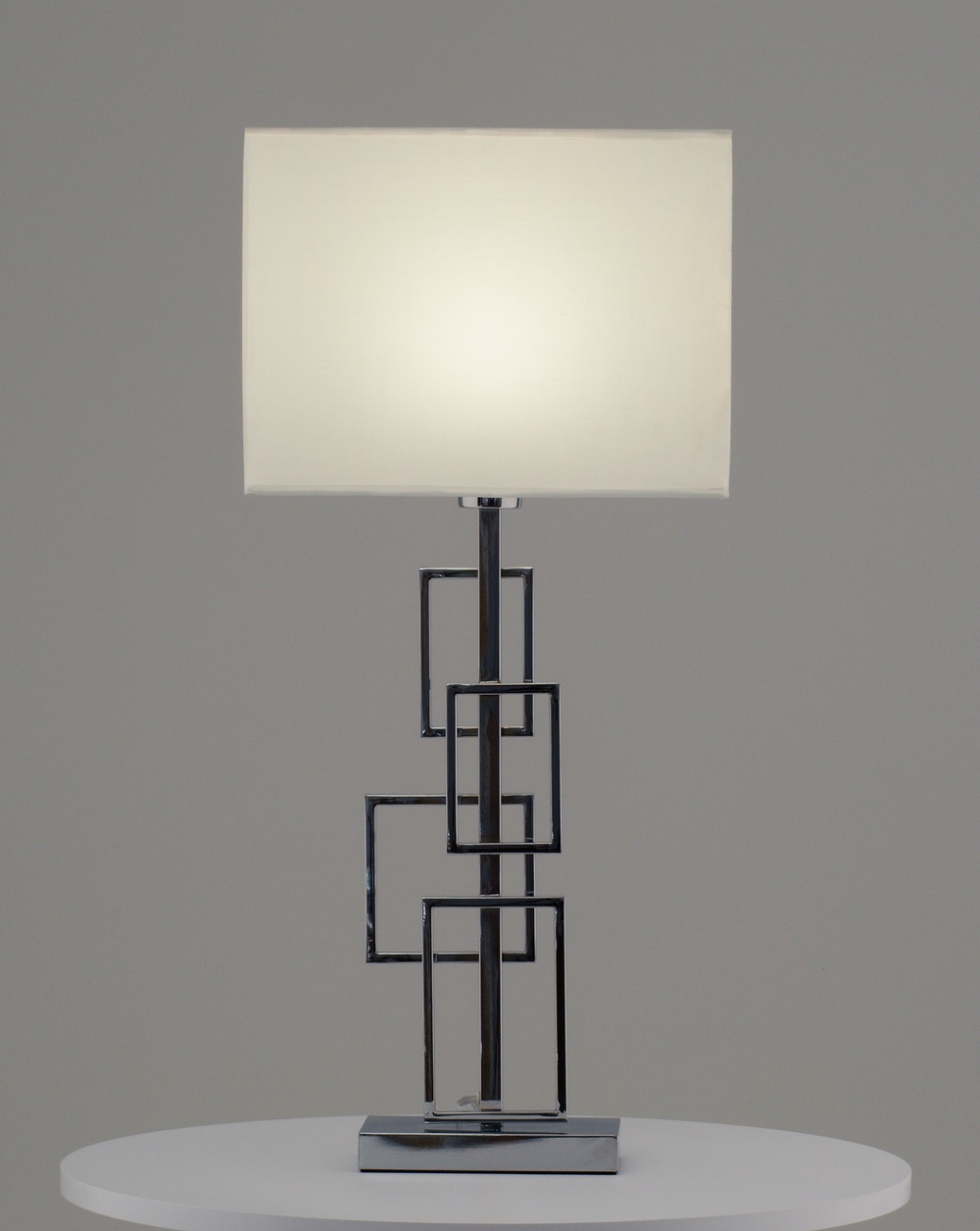 Лампа настольная Moderli V11134-1T Nemesia