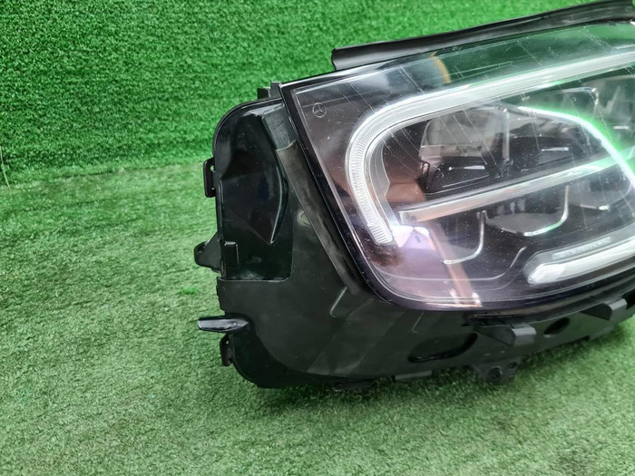 Фара левая Mercedes GLC X253 (2019-2022) LED