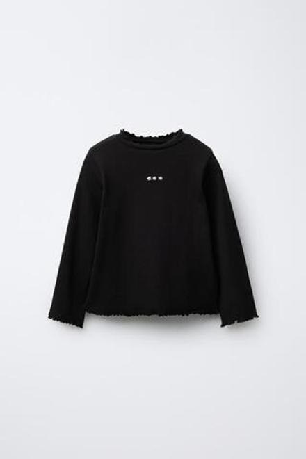 ZARA ФУТБОЛКА В РУБЧИК С ВЫШИВКОЙ, ЧЕРНЫЙ