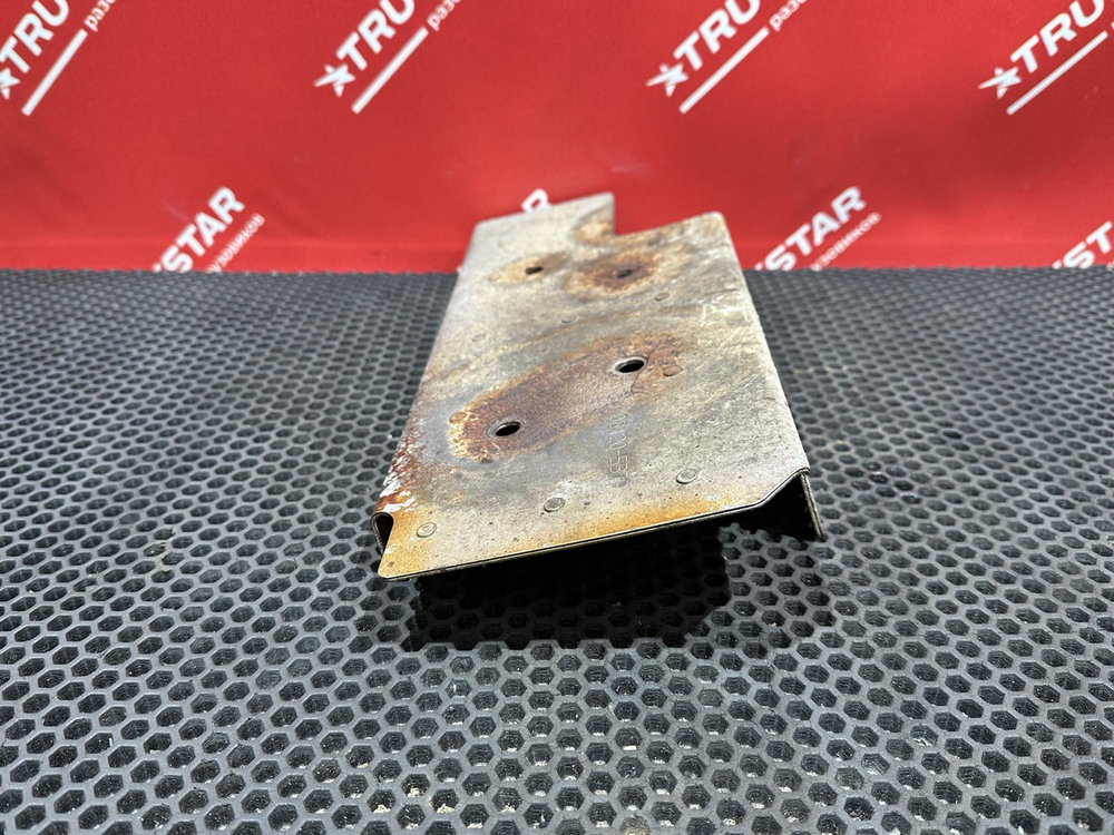 Экран тепловой выпускного коллектора