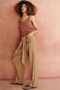 ZARA БРЮКИ ПРЯМОГО КРОЯ В СТИЛЕ ПАРЕО, СВЕТЛО-БЕЖЕВЫЙ