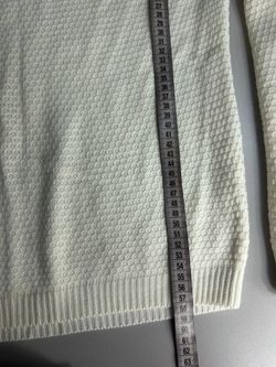 Джемпер легкой вязки, визуально на 50 размер