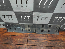 Накладка двери передней правой Ford Kuga 2 (CBS) 12-19 Б/У Оригинал 2104157