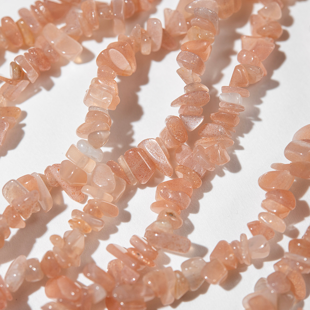 Солнечный камень (полевой шпат) натуральный, 4-10мм, фриформ