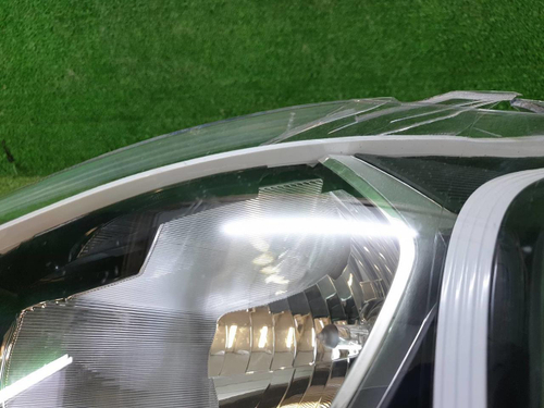 Битая Фара левая Kia Rio 4 (2020-н.в.) галоген