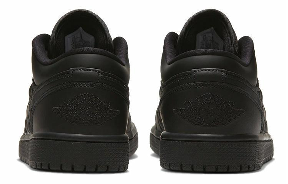 Кроссовки Jordan Air Jordan 1 Low Quilted (Женская размерная сетка)