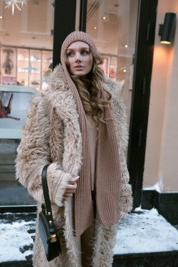 Шапка шарф бежевая