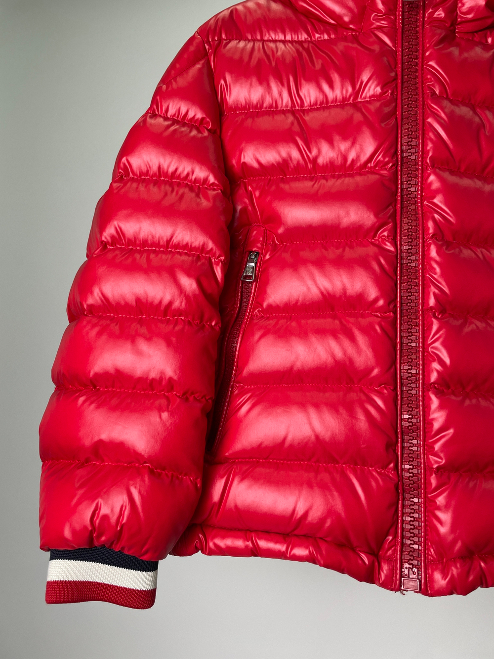 Пуховик Moncler