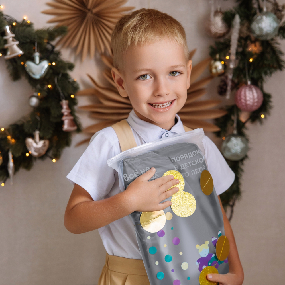 Набор для детского сада: кармашек, чехол, наклейки. Самосвал