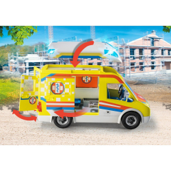 Playmobil - Машина скорой помощи City Life со светом и звуком 71202 / артикул   71202  / GTIN 4008789712028