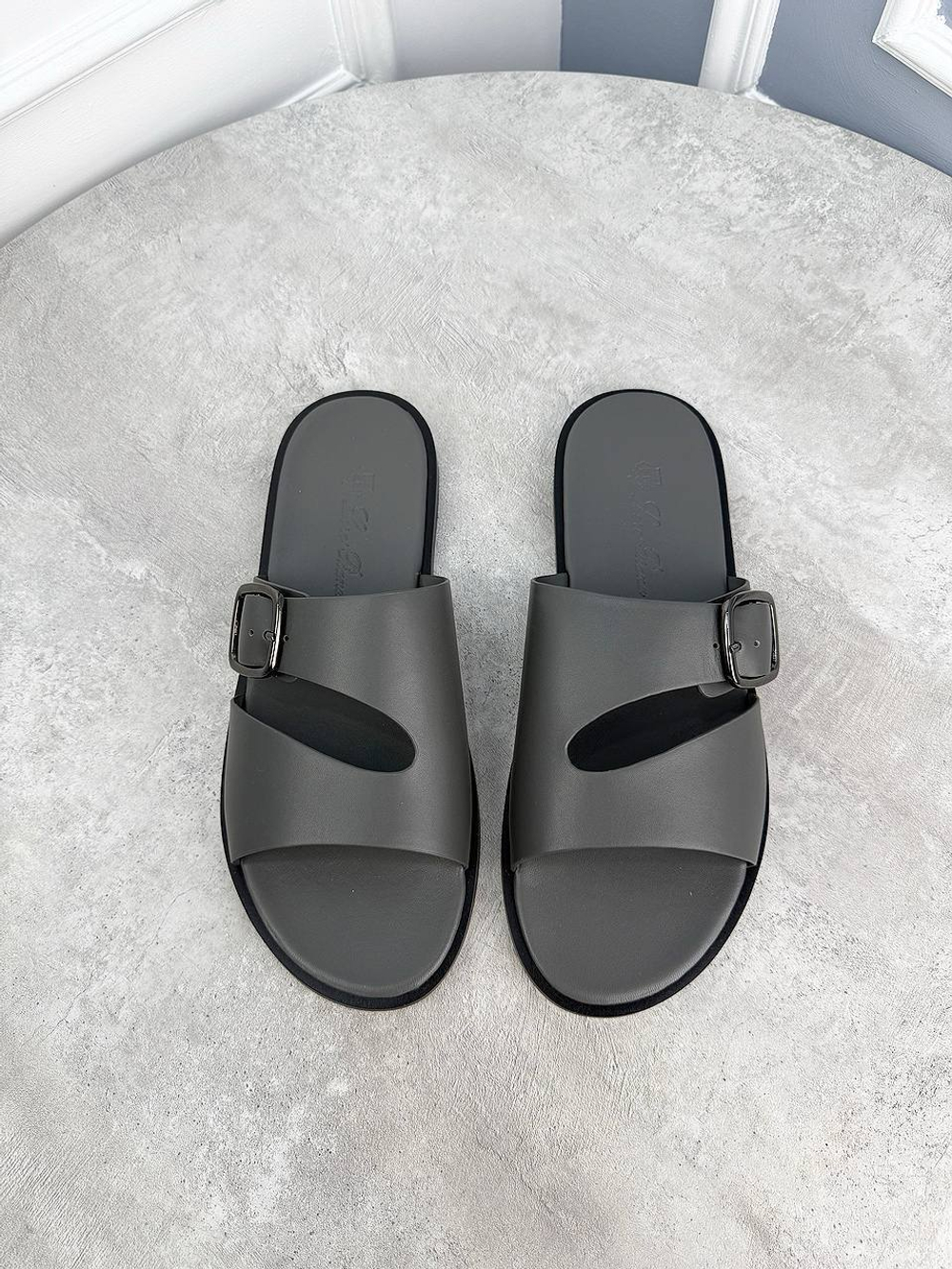Шлепанцы Loro Piana