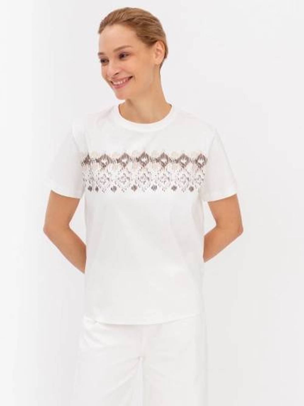 Футболка женская