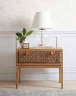 Золотая настольная лампа “Клейтон”