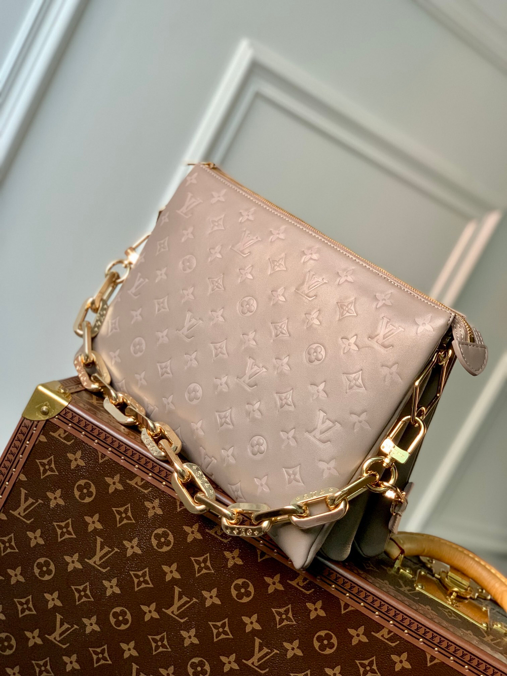 Louis Vuitton Coussin MM