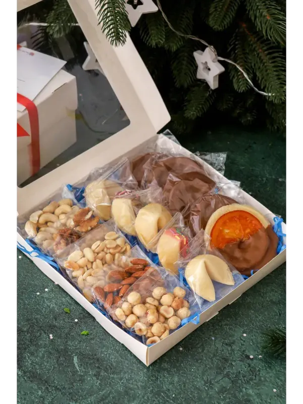 Мужской набор подарочных сладостей