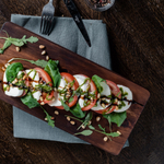 Деревянная сервировочная  доска для подачи блюд и закусок из древесины кедра. Art of Siberia. RD9