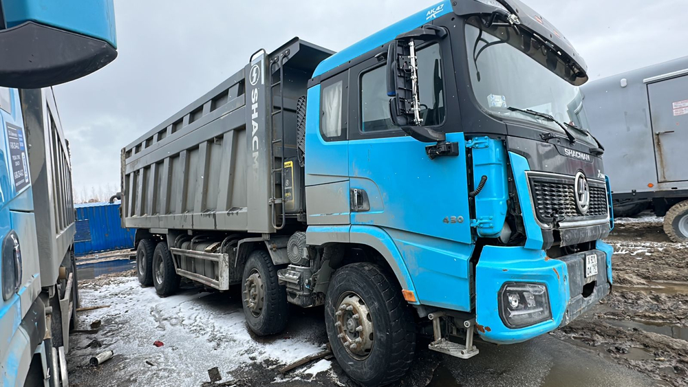 Shacman (Shaanxi) SX* 8x4 Самосвал SX33186V366 (Дизельный, 11,6 л, 423 л.с., МТ)
