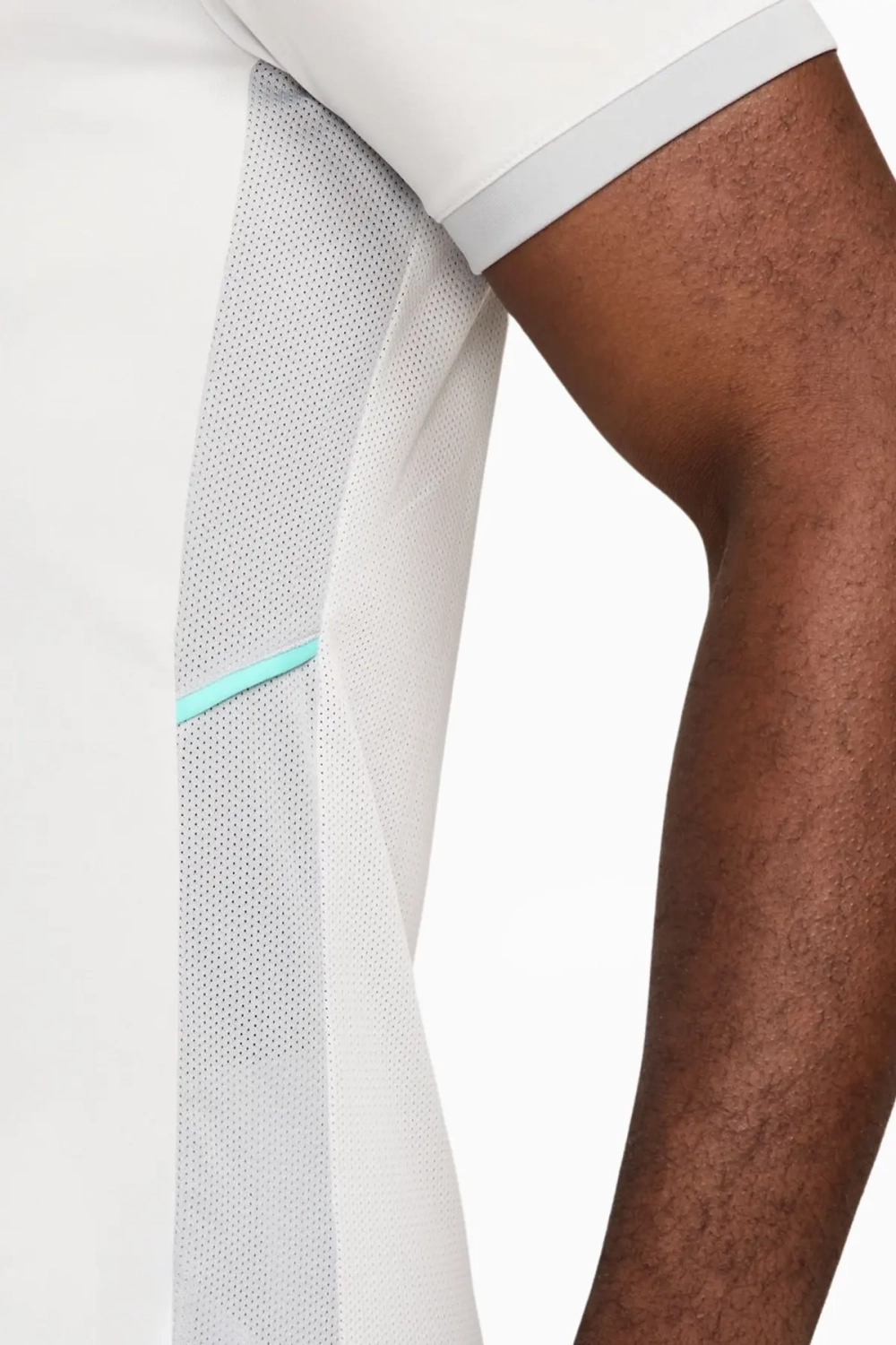 Футболка Nike Dri-FIT Academy - белый