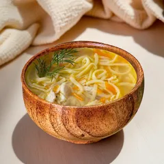 Суп куриный с домашней лапшой / 1 л