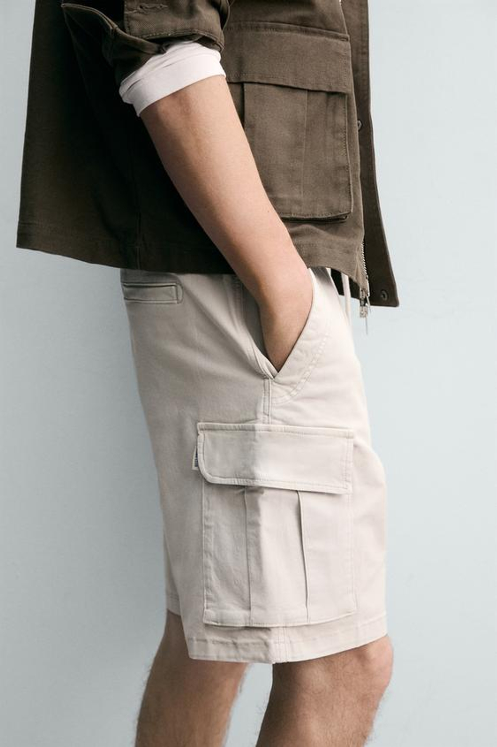 ZARA ШОРТЫ КАРГО RELAXED FIT С ЭФФЕКТОМ ПОТЕРТОСТИ, ЦВЕТ ЛЬДА