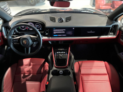 Porsche Cayenne, 2023