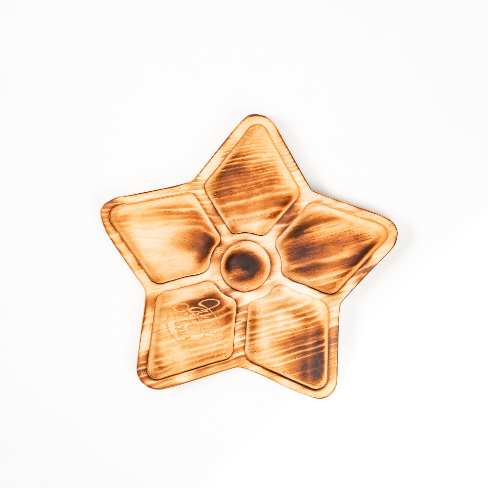 Менажница деревянная из сибирского кедра для подачи блюд и закусок с гравировкой "ДУМАЙ О ХОРОШЕМ". MG98