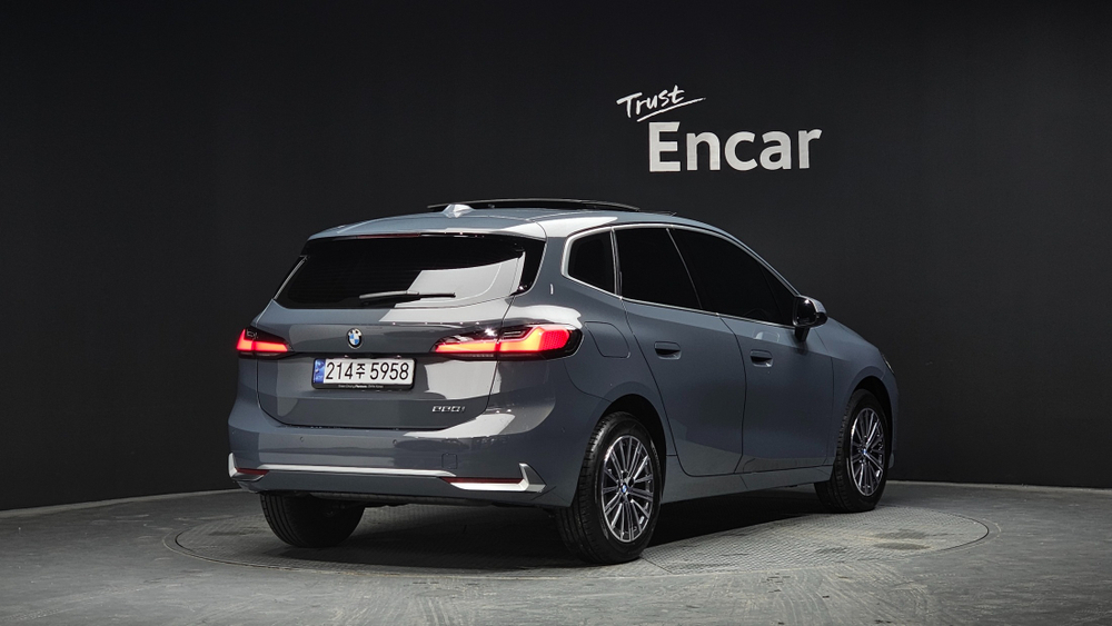 BMW 2 серии Active Tourer (U06) 220i Luxury