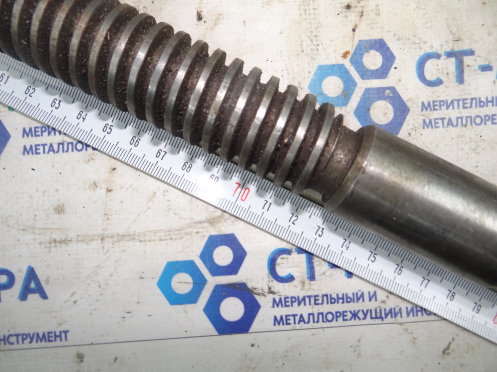 Винт ходовой (длина 870мм, рабочая длина 720мм) Tr30*6