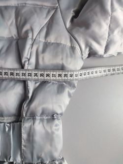 Куртка демисезонная женственная 40 размер