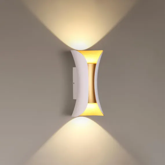 3886/6WG HIGHTECH ODL20 387 бел/золот/металл Настен.светильник LED 4000K 120° 6W 220V IP54 KRISTA