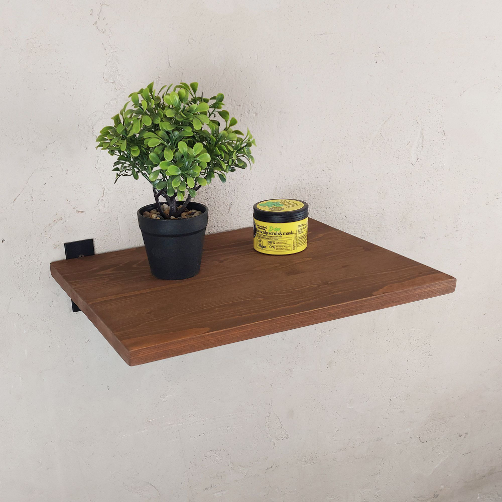 Настенные полки из натурального дерева в стиле Лофт