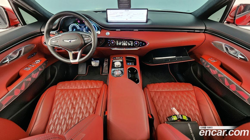 Genesis GV70 2.5T Бензин AWD (05.2022)