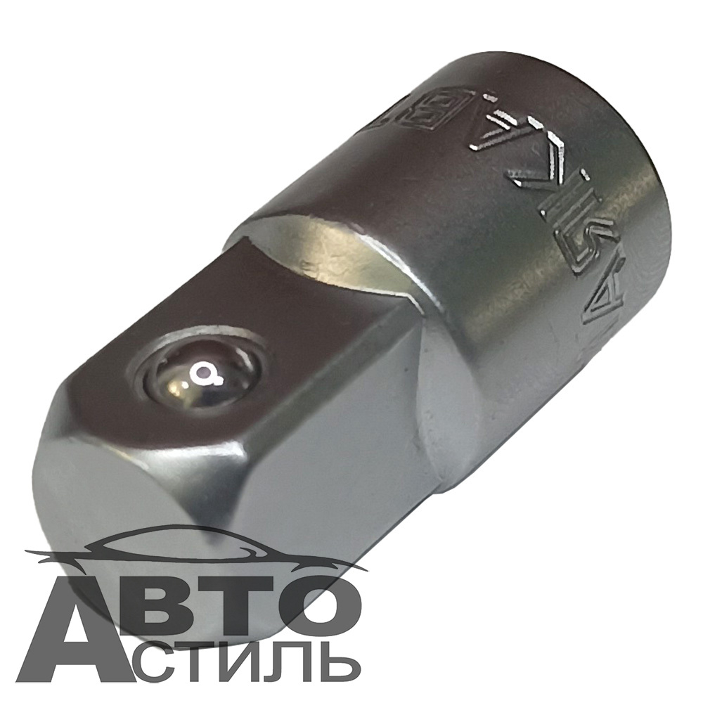 Переходник на трещетку 3/8"(F)-1/2"(M) МАЯКАВТО™ 80934м