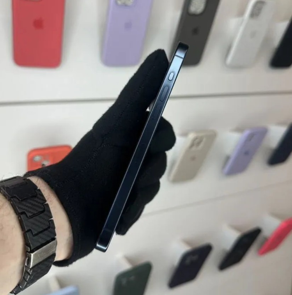iPhone 15 Pro, 256 ГБ б/у