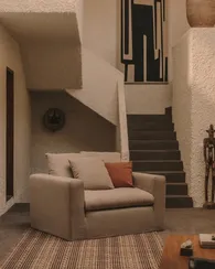 Кресло Nora со съемным чехлом цвета экрю из льна и хлопка