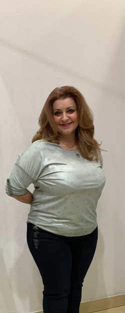 Нарядный блестящий по лицевой стороне блузон