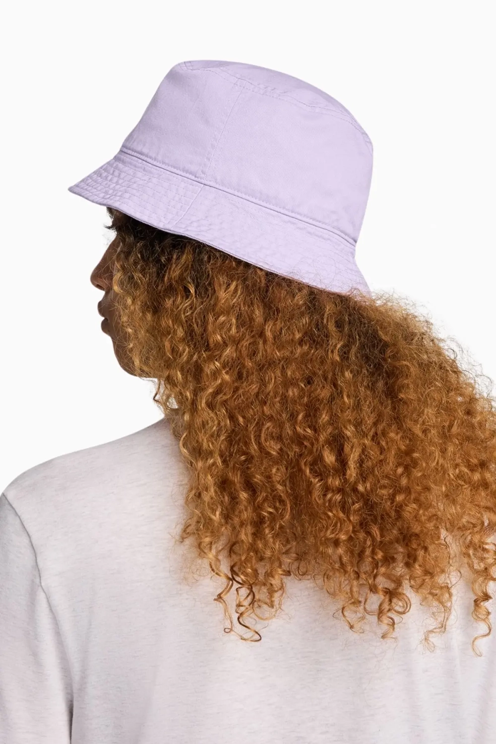 Шляпа Nike Apex - фиолетовый