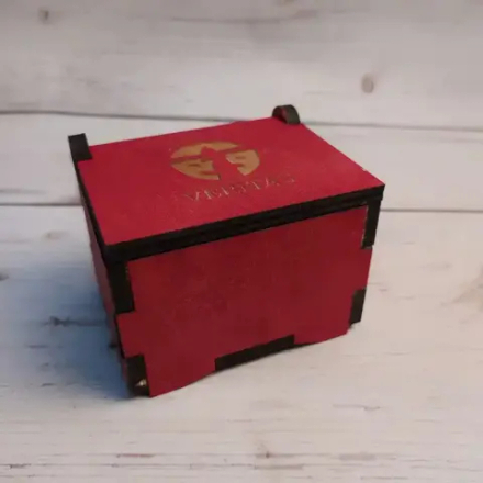 Музыкальная именная деревянная шкатулка-шарманка из фанеры 11х9х8 см с гравировкой под заказ и с любой мелодией