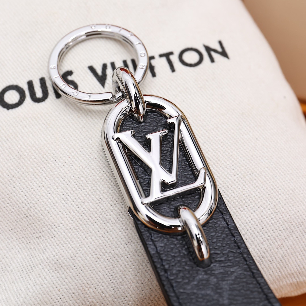 Louis Vuitton Link Dragonne