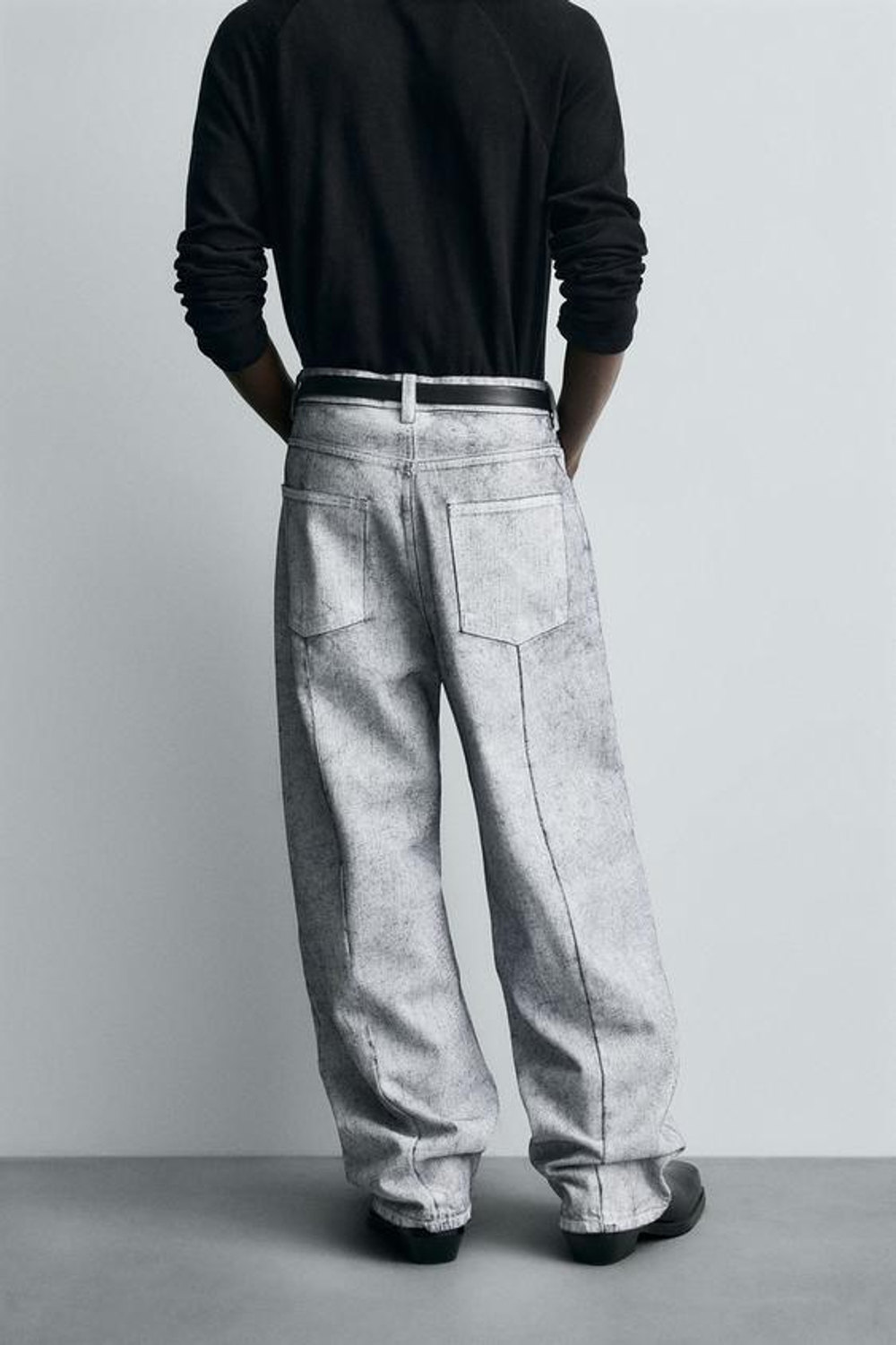 ZARA ДЖИНСЫ BAGGY FIT С ВОСКОВЫМ ПОКРЫТИЕМ, БЕЛЫЙ