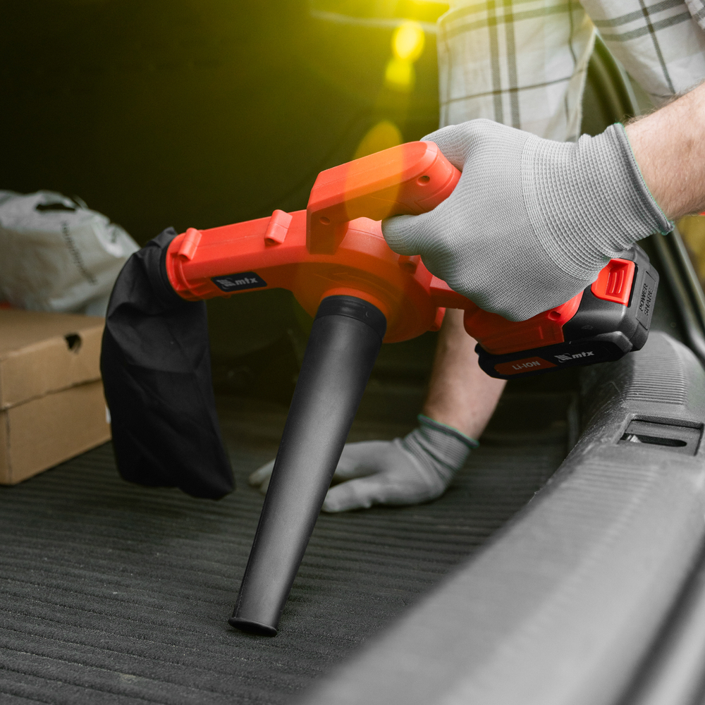 Воздуходувка-пылесос акк. портативная, LB-185, 35 м/с, 170 м3/ч, Li-Ion, 20 В // MTX