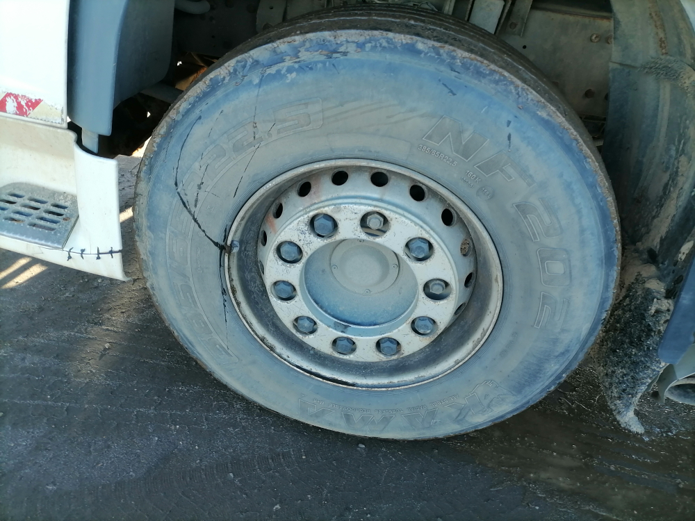 DAF XF 4x2 Седельный тягач FT XF 105 460 (Дизельный, 12,9 л, 462 л.с., МТ)