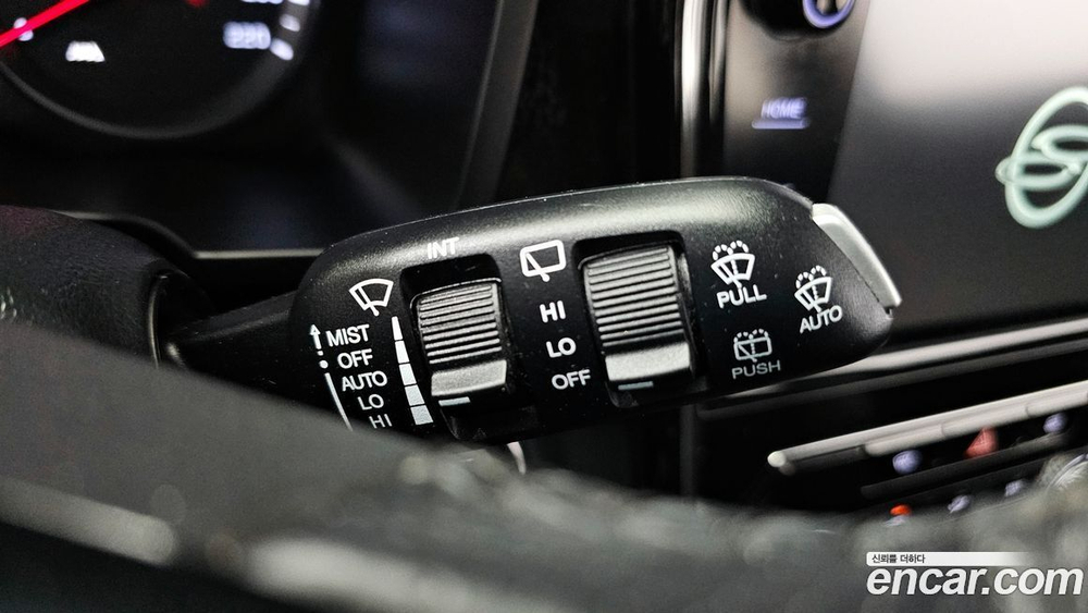 KG Mobility (Ssangyong) Very New Tivoli Бензин 1.5 2WD (07.2020)