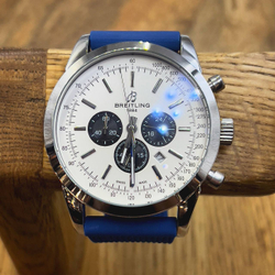 Часы Breitling