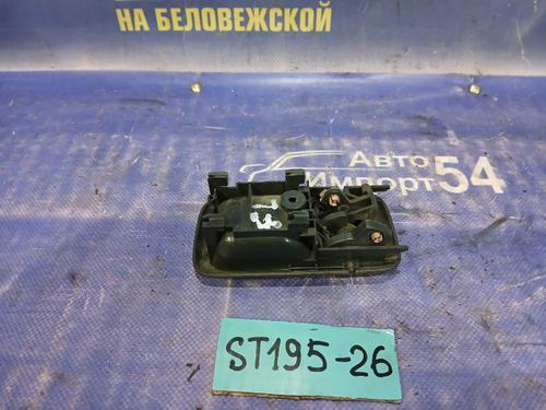 Ручка двери передней левой салонная TOYOTA CARINA 1993