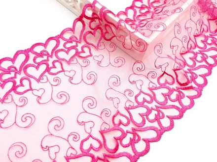 Вышивка на сетке, 23 см, розовые, сердечки (Артикул: VS-2012), м